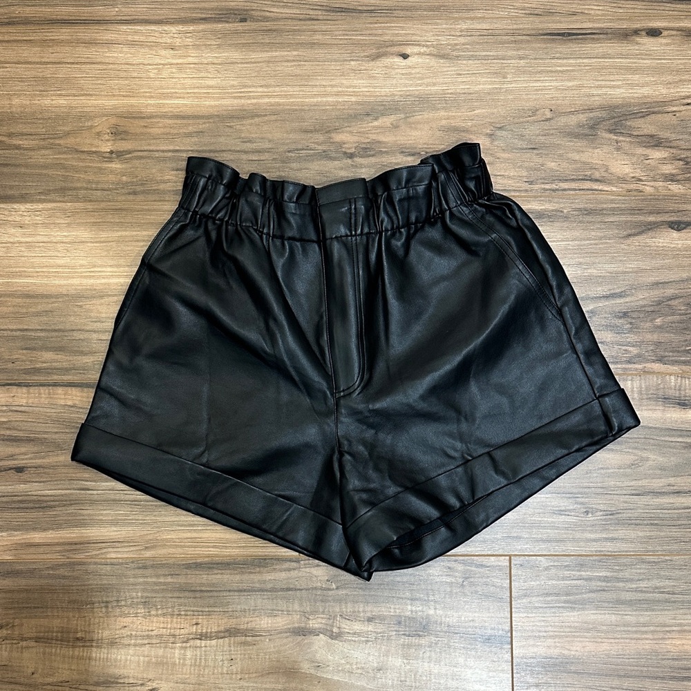 New Buddy Love Peyton Vegan Leather Shorts Black Medium